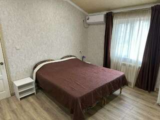 Гостиница Ключевой 9 Адлер Стандартный двухместный номер с 1 кроватью или 2 отдельными кроватями-6