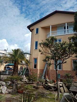 Гостиница Ключевой 9 Адлер Улучшенный люкс-9